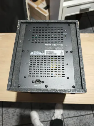 Subwoofer Philips Negro