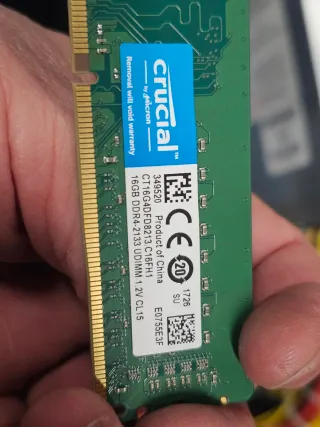 Servidor Xeon E5 32GB SSD Raid x7 HDD Quadro