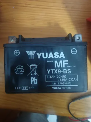 Bateria de moto Yuasa YTX9-BS 12v 8ah