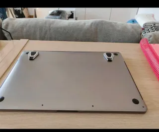 MacBook Pro 2019 Plata I9 16 Pulgadas