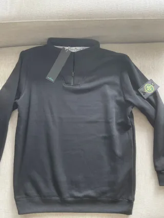 Sudadera stone island negra
