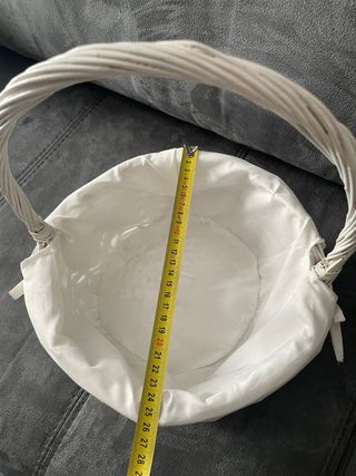 Cesta mimbre blanca con forro de tela
