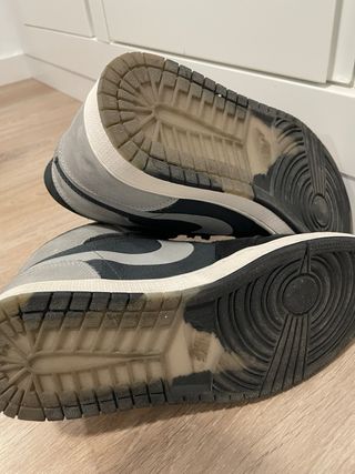 Air Jordan 1 Gore-Tex Negras y Grises