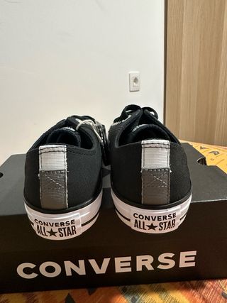 Converse bajas negras
