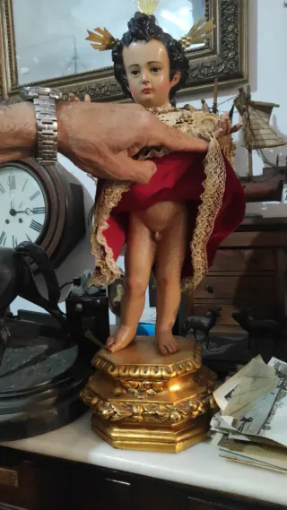 Niño Jesús Policromía Base Pan de Oro