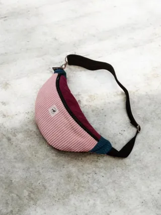 Riñonera artesanal multicolor