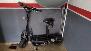 Patinete Eléctrico Potente 1800W