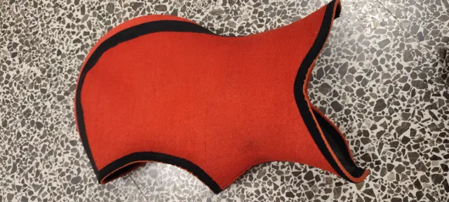 Capucha neopreno 5mm Talla L