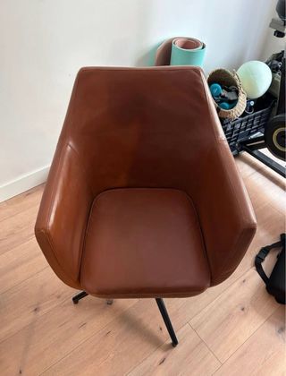 Silla giratoria Westwing cuero