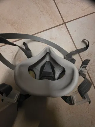 Maschera respiratore 3M 6100 taglia S