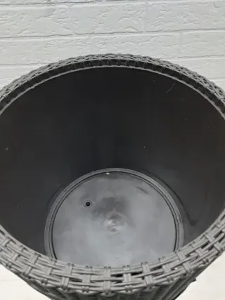 Nevera Keter 39L Taburete Mesa