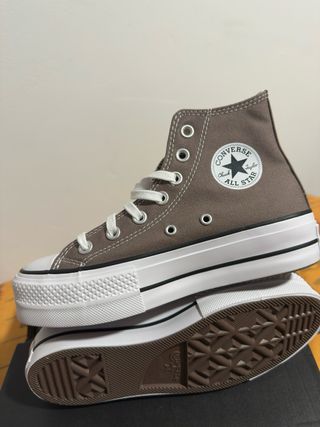 Converse plataforma marrones