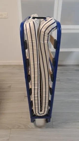 Cama Plegable Supletoria Azul
