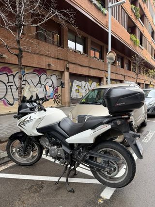 Suzuki V-Strom 650cc
