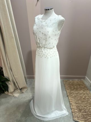 Vestido de novia Aire Rosa Clará con Pedrería