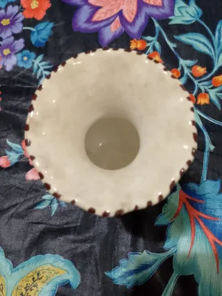 Vaso ceramica con manici decorato floreale