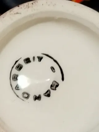 Vaso ceramica con manici decorato floreale
