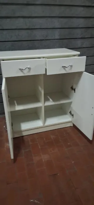 Mobiletto armadietto bianco