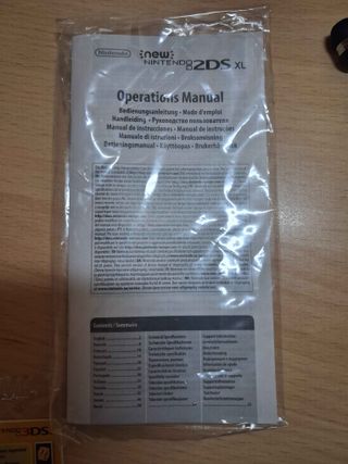 New Nintendo 2DS XL Black/Turquoise -COMPLETA(CIB)