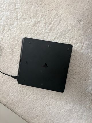 Consola Sony PS4 Negra