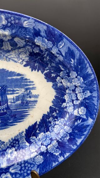 Antico Piatto Ovale Staffordshire Velieri Blu