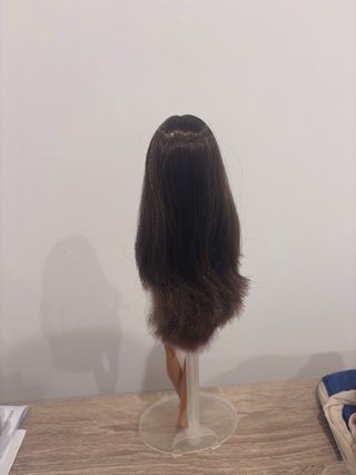 Barbie Fashionista con cabeza intercambiable.