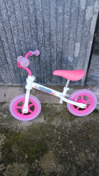 Bicicleta de equilibrio Chicco Pink Comet