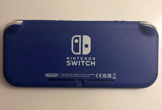 Nintendo Switch Lite Azul + Mario Kart 8 Deluxe