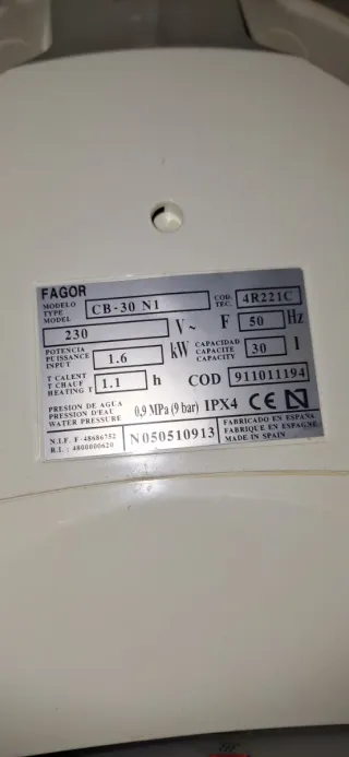 Termo Eléctrico Fagor 30 litros ( foto termometro)