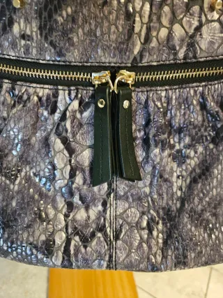 Borsa Coccinelle in pelle pitonata