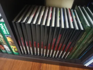 Enciclopedias variadas. 43 tomos