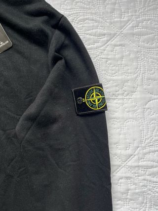Sudadera Stone Island Negra