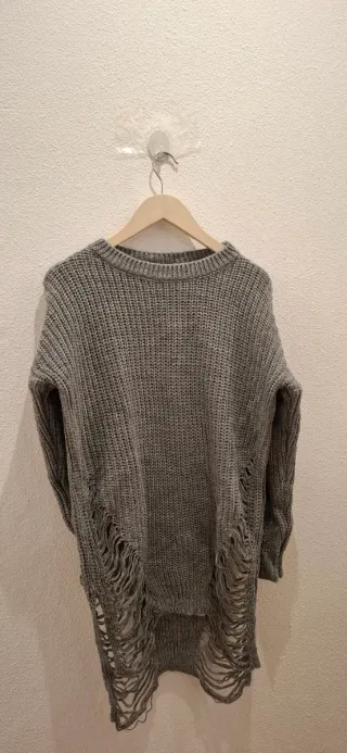 Jersey Oversz Shredded Knit Gris Talla Única