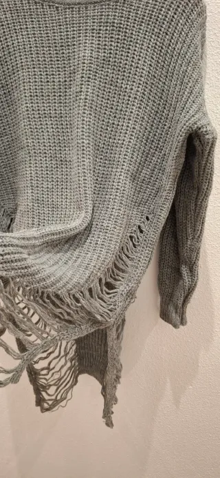 Jersey Oversz Shredded Knit Gris Talla Única