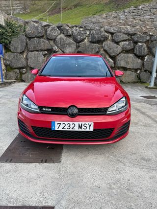 Volkswagen Golf GTD 184cv