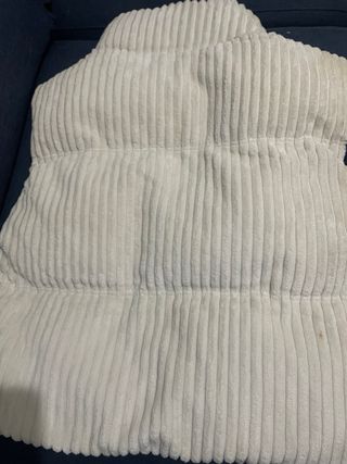 Chaleco blanco de pana sin usar con eiqueta