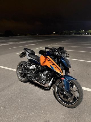 KTM Duke 2024