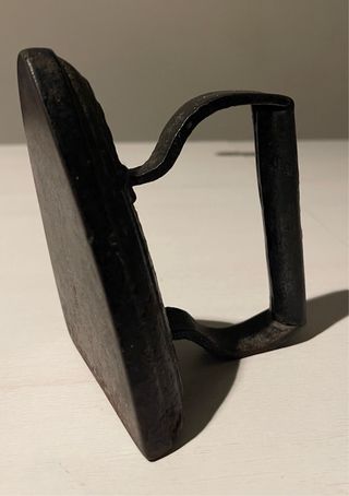 Plancha antigua de hierro