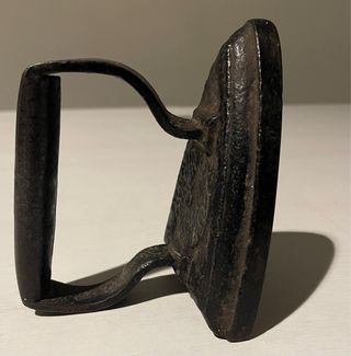 Plancha antigua de hierro