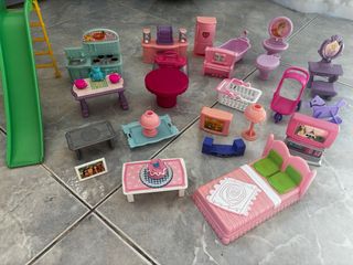 Conjunto Juguetes Casa Muñecas