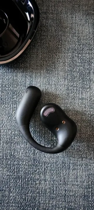 Cuffie Nere e Argento