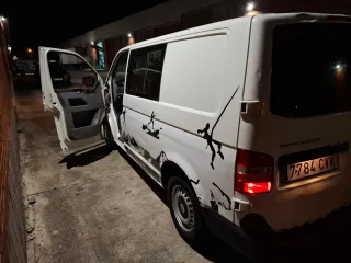 Volkswagen Transporter T5 2004