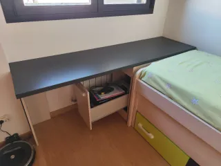Cama nido con cajones + escritorio + estanterías