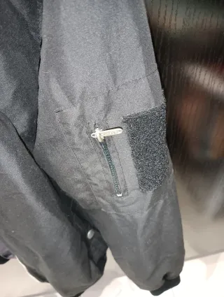 Cazadora Bomber Negra Bershka Talla M