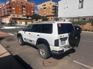 Nissan Patrol gr y61 1999