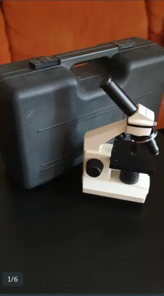 Microscopio Digital Bresser