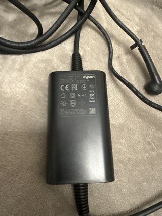 Cargador Dyson para plancha