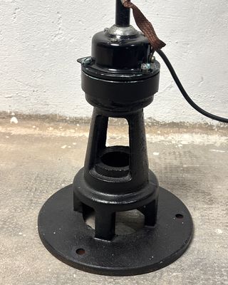 Lampada terra industriale vintage