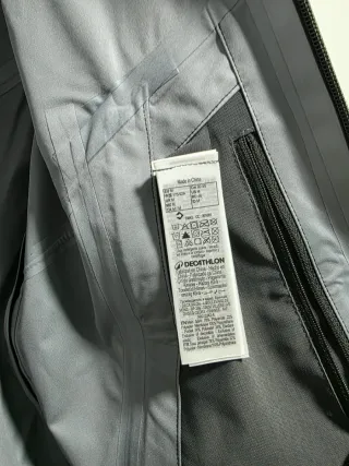 Chaqueta Impermeable Montaña Quechua MH500 Talla M