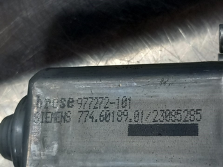 ELEVALUNAS DELANTERO DERECHO AUDI A6 BERLINA (4F2